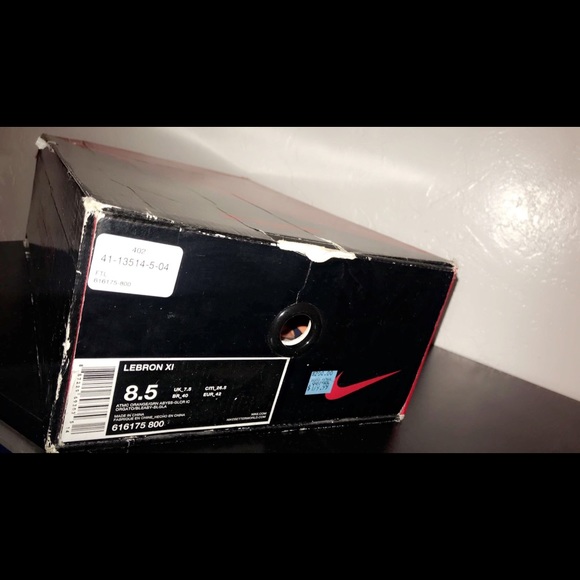 Nike LeBron 11’ Atomic Orange - Picture 7 of 7